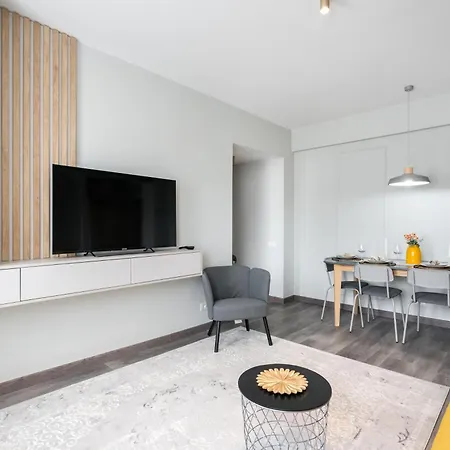 Dreamy Sanctuary Center View