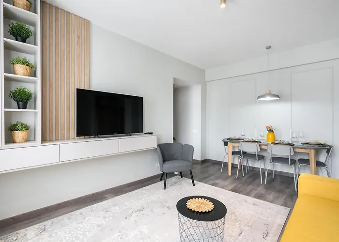 Dreamy Sanctuary Center View